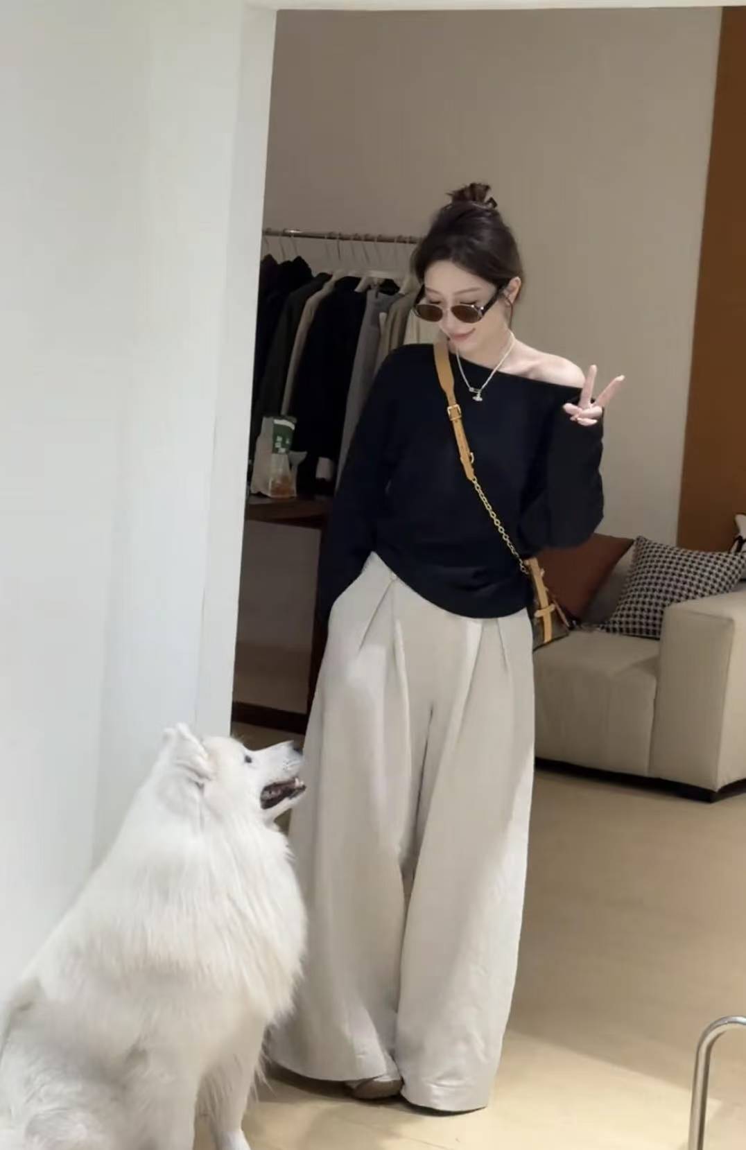 Autumn New Arrival Women's Two-Piece Knit Top and Wide-Leg Paperbag Pants Set - Casual Slimming Outfit - Image 4