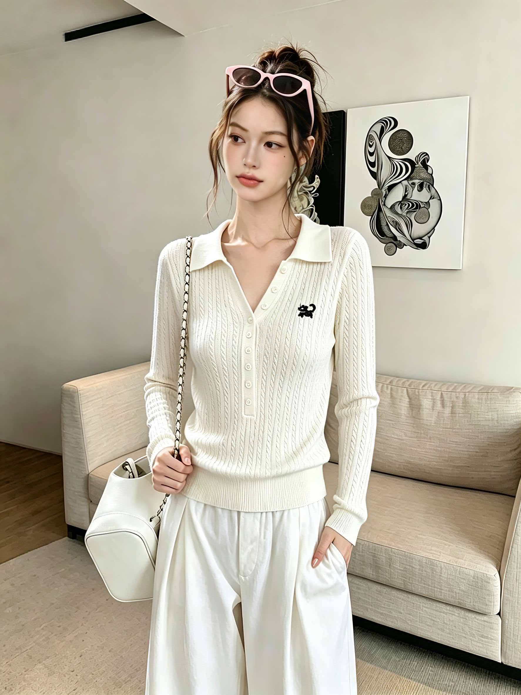 White Half-Open Collar Embroidered Cat Knit Sweater Cable Knit Women 2026 Early Autumn Top